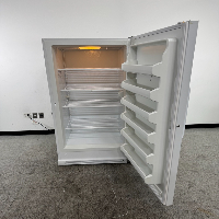 Thermo Scientific -20 Freezer image 2